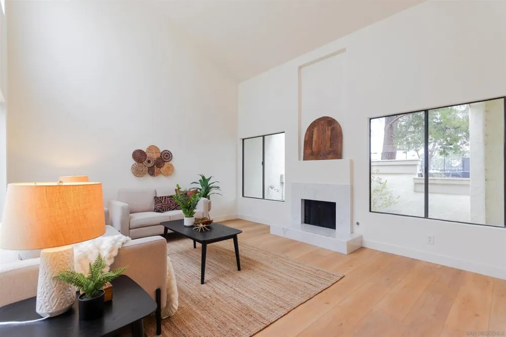 10 Morena #8 Irvine, CA 92612