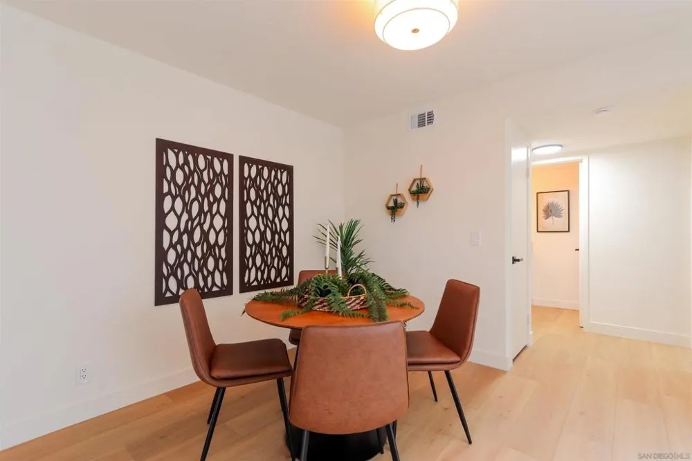 10 Morena #8 Irvine, CA 92612