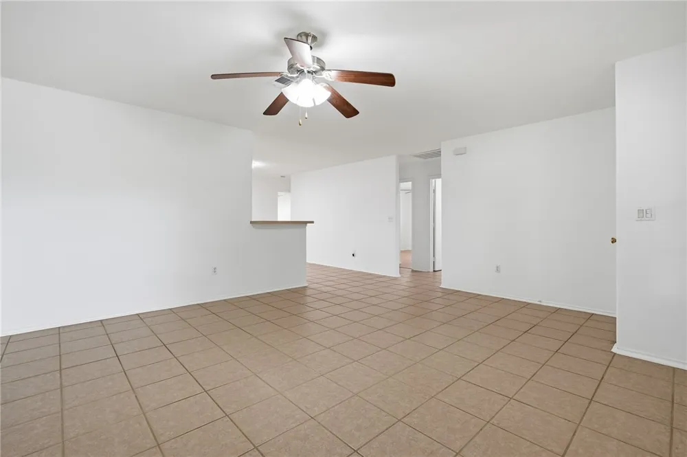 1511 Oak Landing Aransas Pass, TX 78336