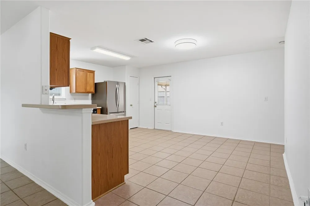 1511 Oak Landing Aransas Pass, TX 78336