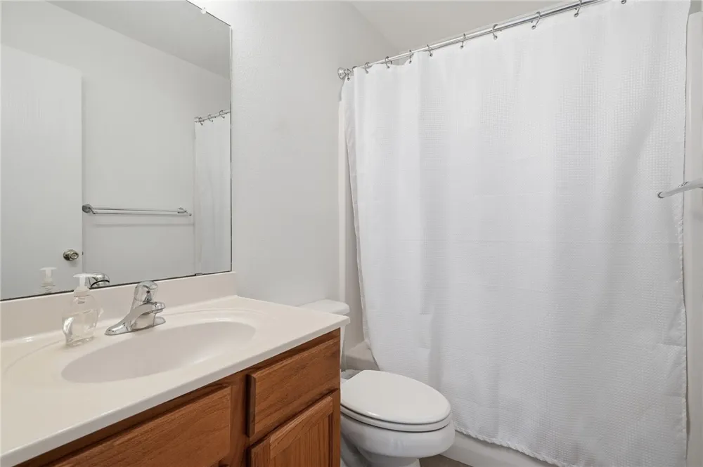 1511 Oak Landing Aransas Pass, TX 78336