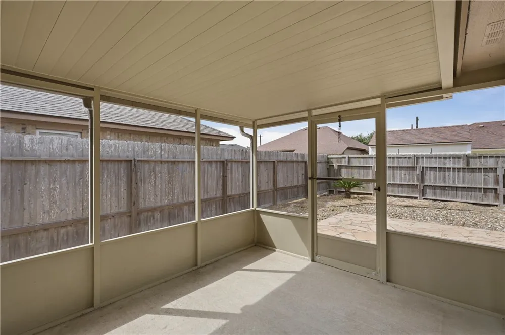 1511 Oak Landing Aransas Pass, TX 78336