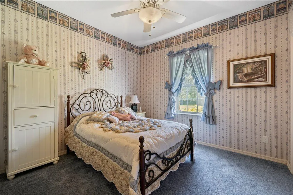 930 90th Avenue Vero Beach, FL 32966