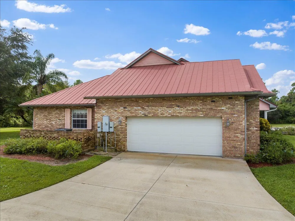 930 90th Avenue Vero Beach, FL 32966