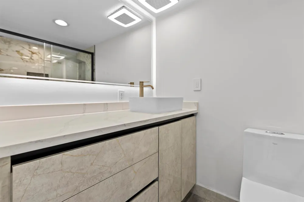 809 W Oakland Park Boulevard #K12 Oakland Park, FL 33311