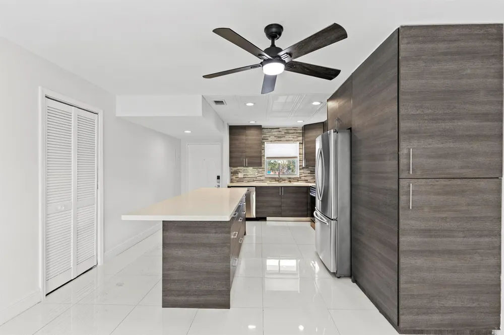 809 W Oakland Park Boulevard #K12 Oakland Park, FL 33311