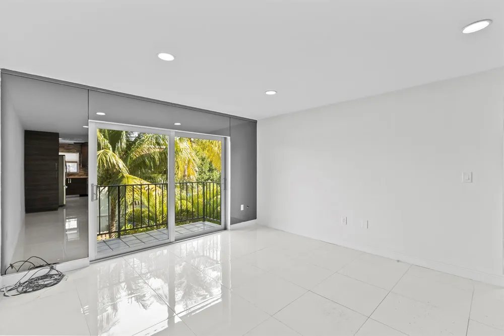809 W Oakland Park Boulevard #K12 Oakland Park, FL 33311