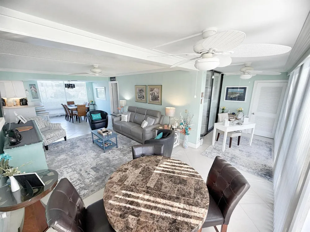 3492 NE Causeway Boulevard #101 Jensen Beach, FL 34957