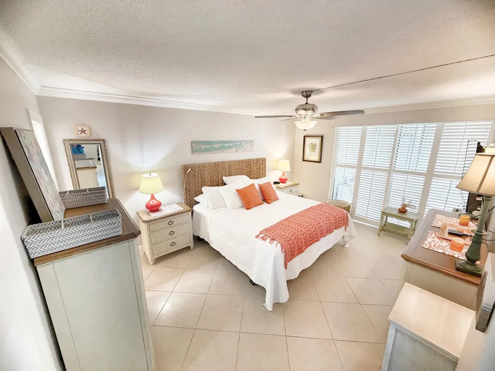 3492 NE Causeway Boulevard #101 Jensen Beach, FL 34957