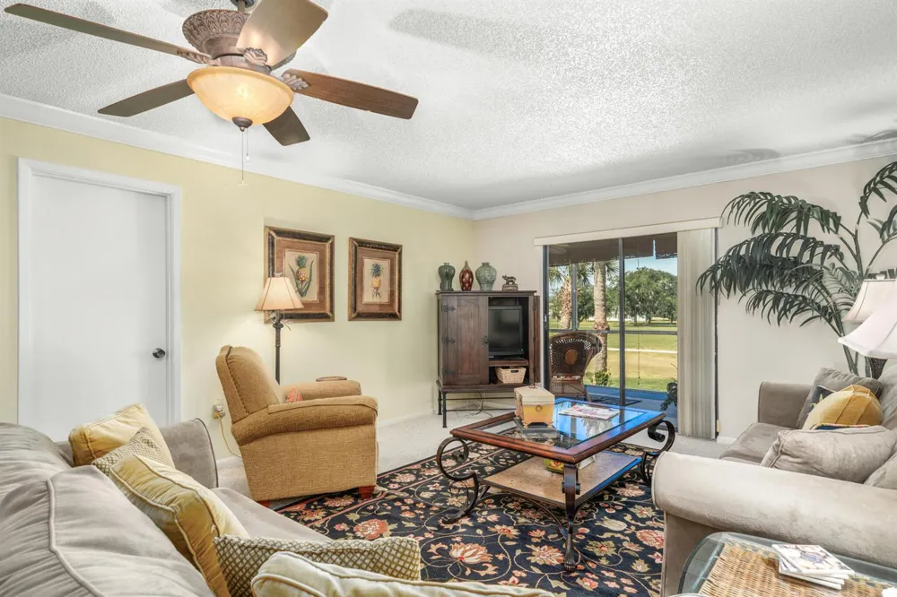 3833 Edgewater Drive Sebring, FL 33872