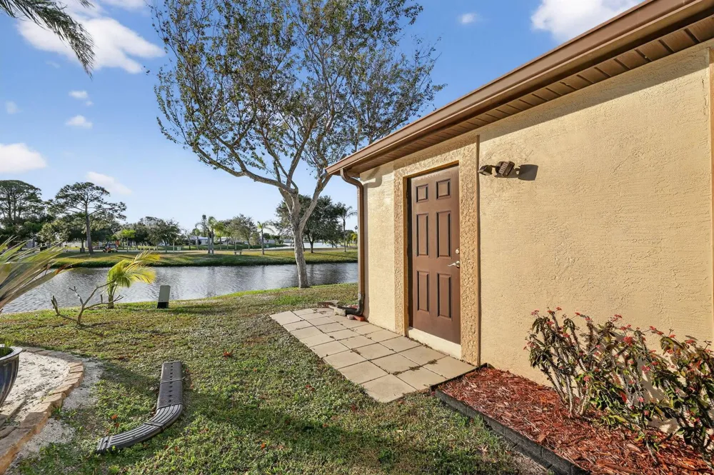 24 Azul Fort Pierce, FL 34951