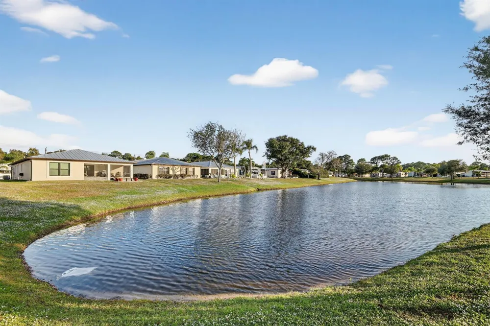 24 Azul Fort Pierce, FL 34951