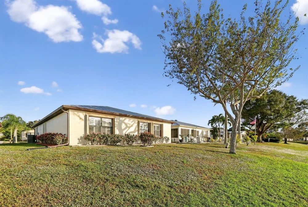 24 Azul Fort Pierce, FL 34951