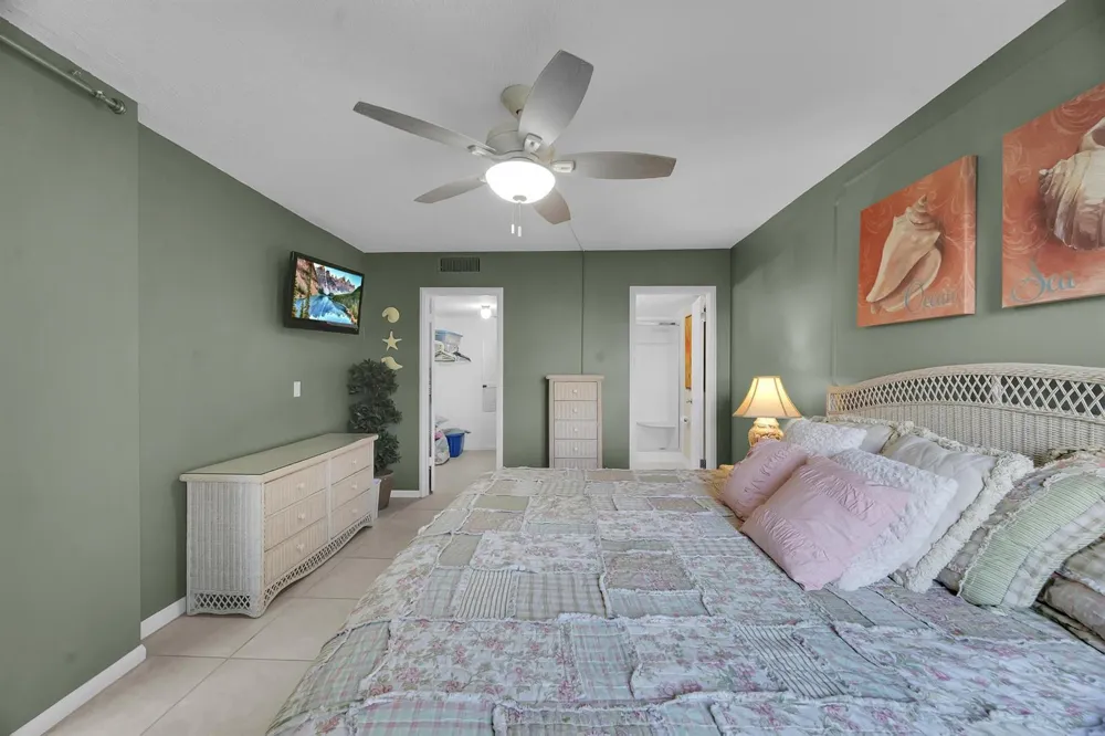 3492 NE Causeway Boulevard #103 Jensen Beach, FL 34957