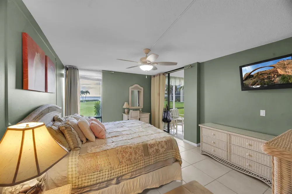 3492 NE Causeway Boulevard #103 Jensen Beach, FL 34957