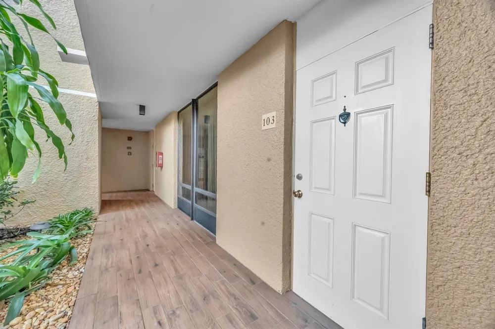 3492 NE Causeway Boulevard #103 Jensen Beach, FL 34957