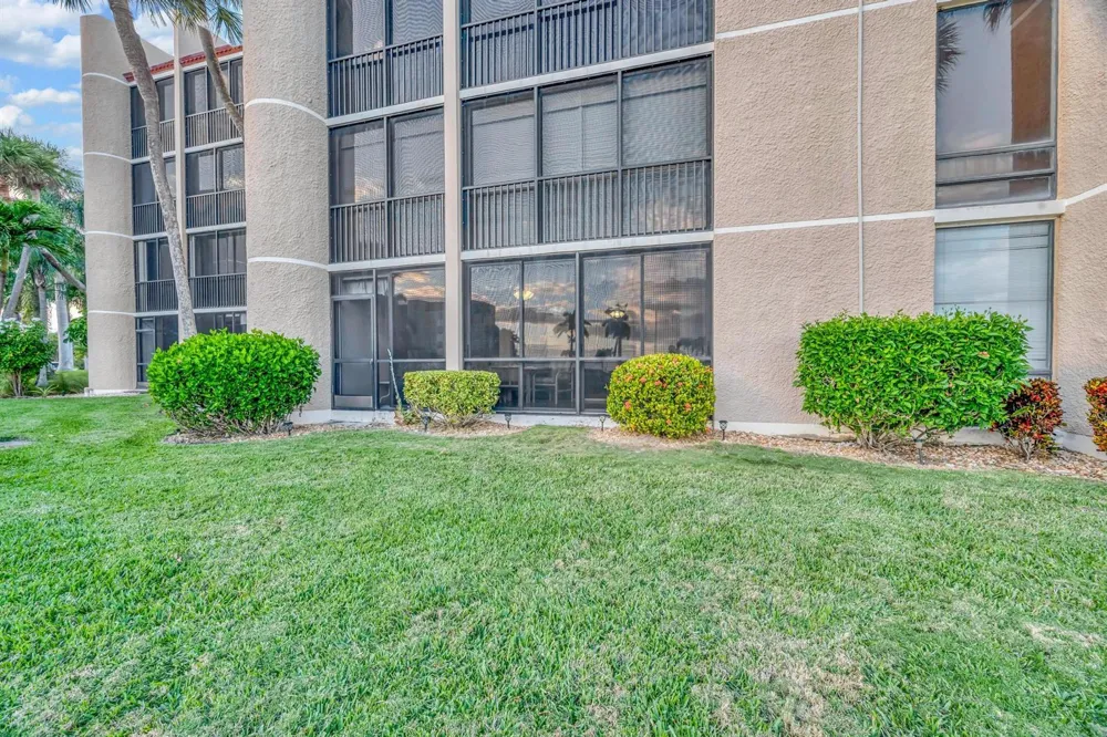 3492 NE Causeway Boulevard #103 Jensen Beach, FL 34957
