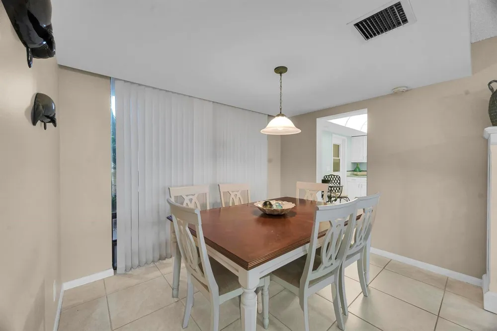 3492 NE Causeway Boulevard #103 Jensen Beach, FL 34957