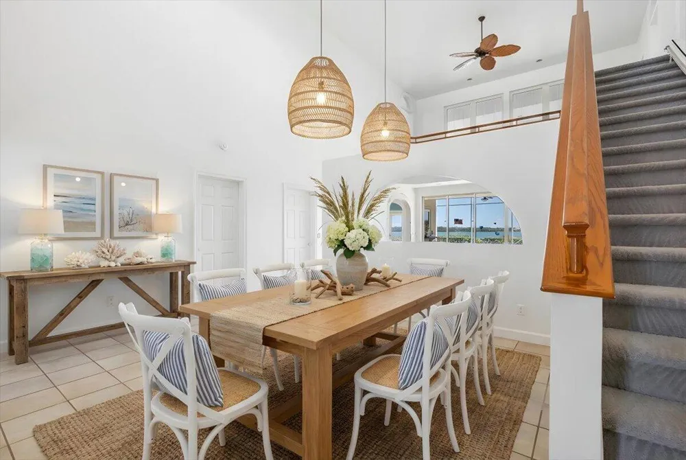 2 Seahorse Lane Vero Beach, FL 32960