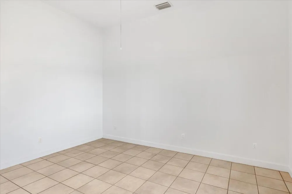 2 Seahorse Lane Vero Beach, FL 32960