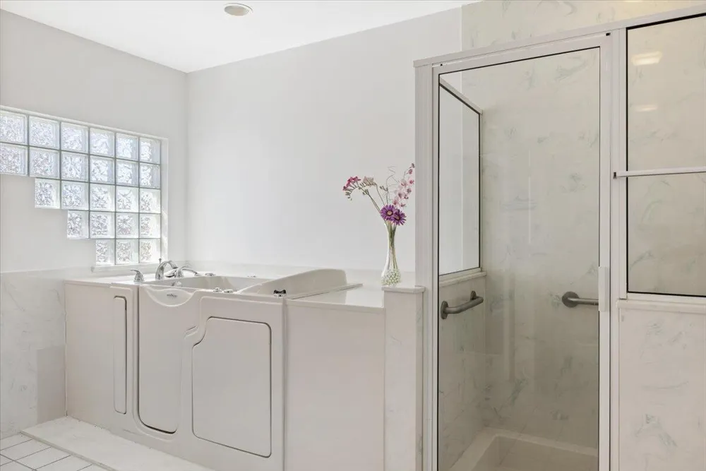 2 Seahorse Lane Vero Beach, FL 32960