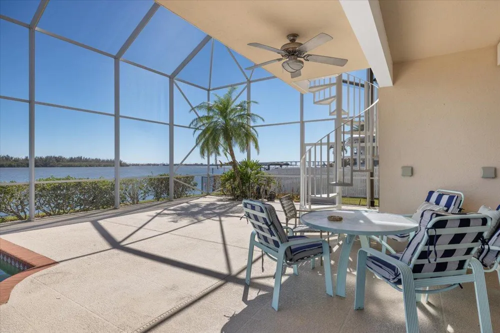 2 Seahorse Lane Vero Beach, FL 32960