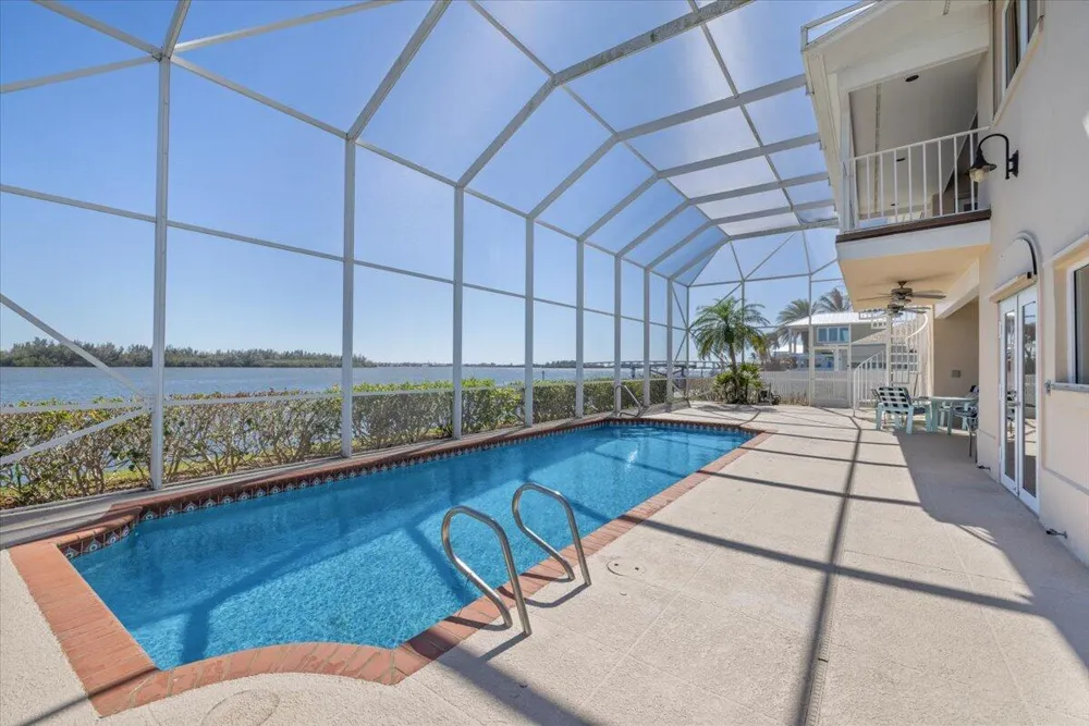 2 Seahorse Lane Vero Beach, FL 32960