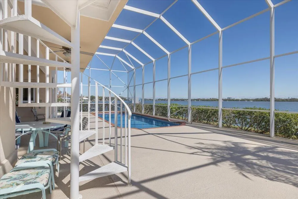 2 Seahorse Lane Vero Beach, FL 32960