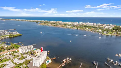 231 E Lantana Road #402