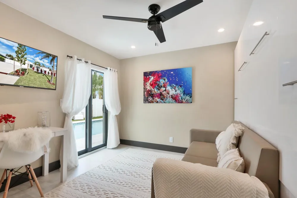441 S Lyra Circle Juno Beach, FL 33408