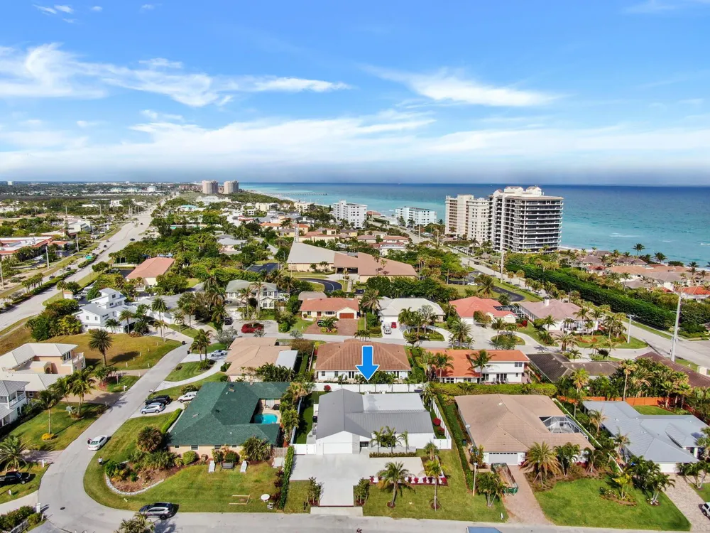 441 S Lyra Circle Juno Beach, FL 33408