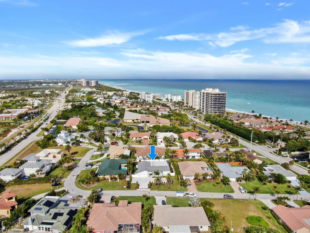 441 S Lyra Circle Juno Beach, FL 33408