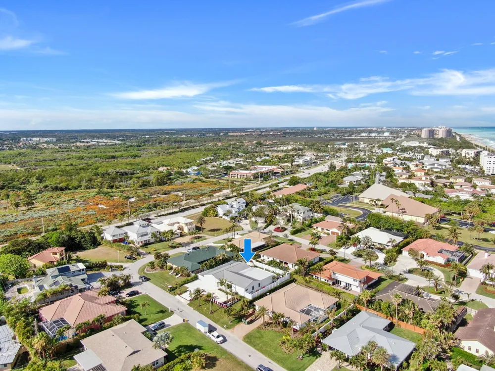 441 S Lyra Circle Juno Beach, FL 33408
