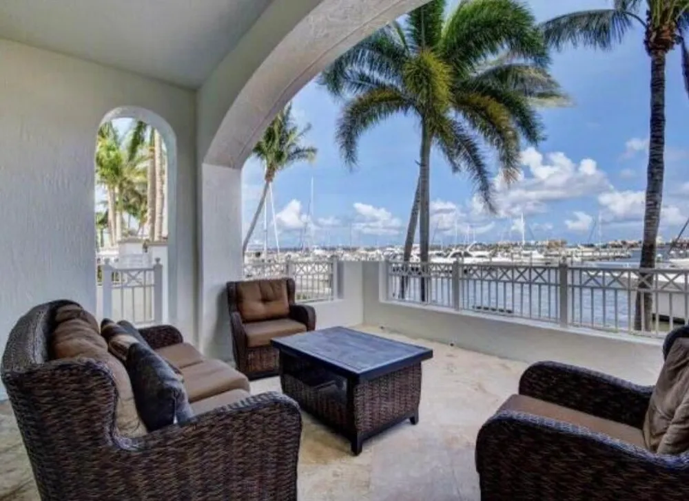 804 E Windward Way #316 Lantana, FL 33462
