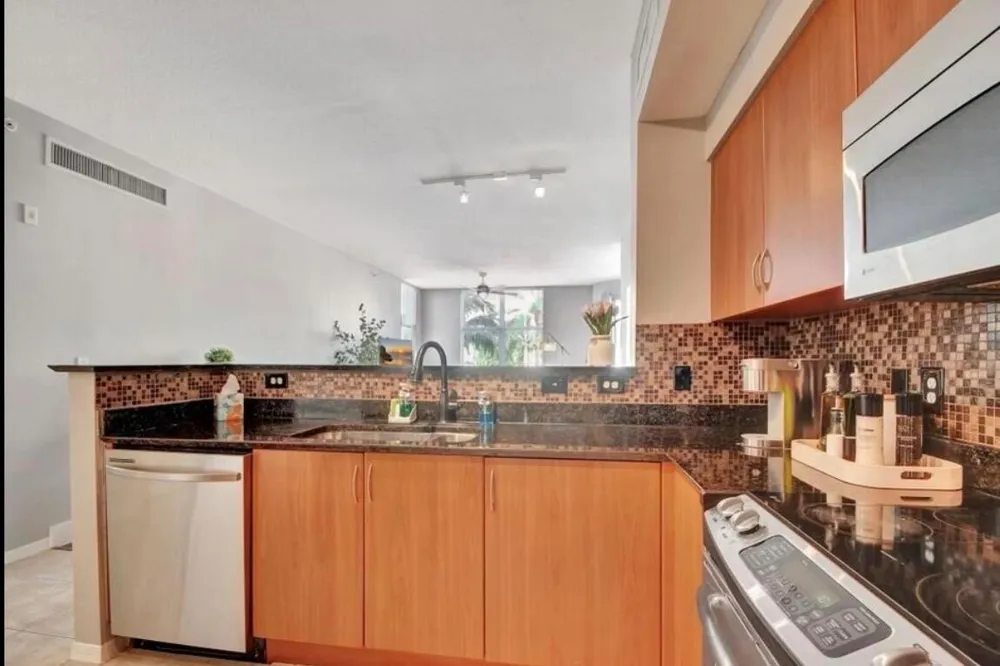 804 E Windward Way #316 Lantana, FL 33462