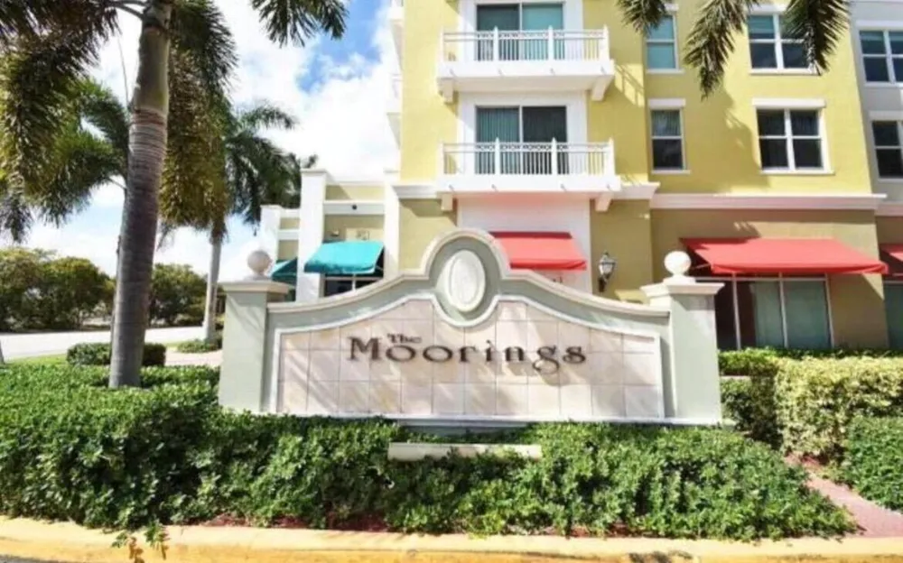 802 W Windward Way #216 Lantana, FL 33462