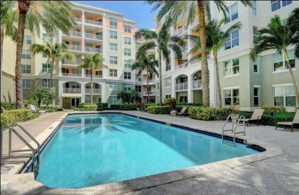 802 W Windward Way #216 Lantana, FL 33462