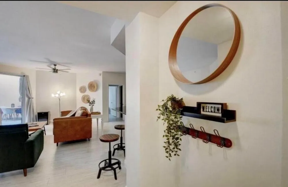 802 W Windward Way #216 Lantana, FL 33462