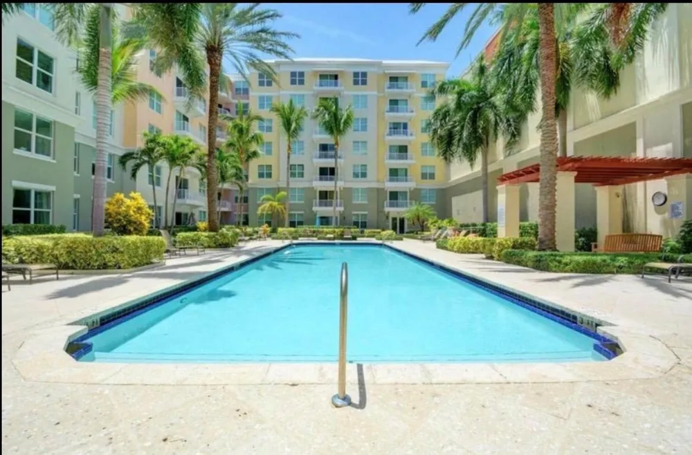 802 W Windward Way #216 Lantana, FL 33462