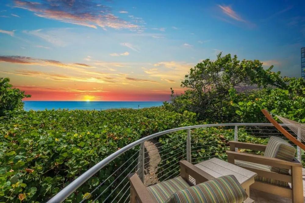 10330 S Ocean Drive Hutchinson Island, FL 34949