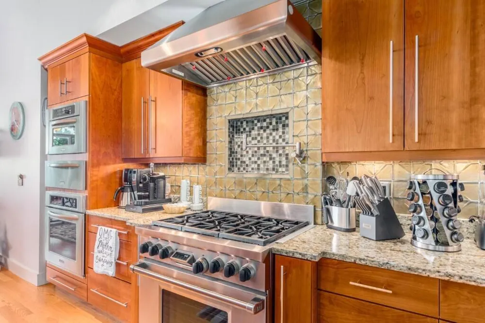 10330 S Ocean Drive Hutchinson Island, FL 34949