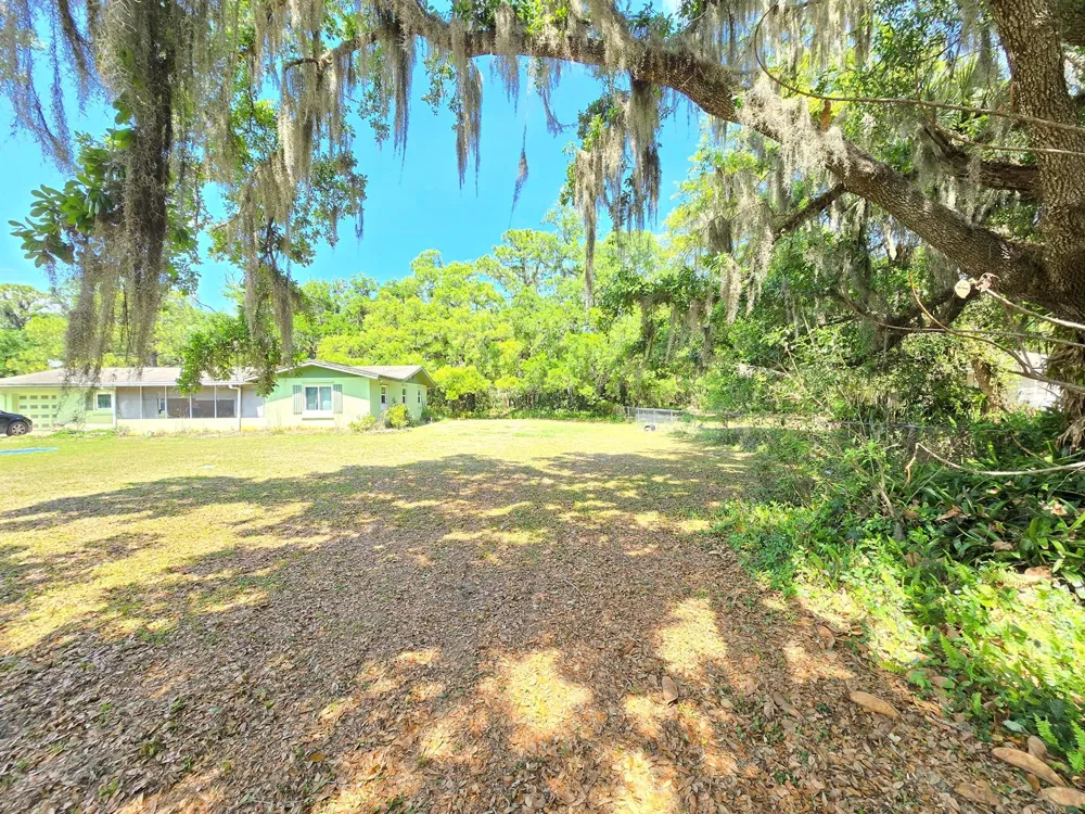 144 Elm Street Fellsmere, FL 32948