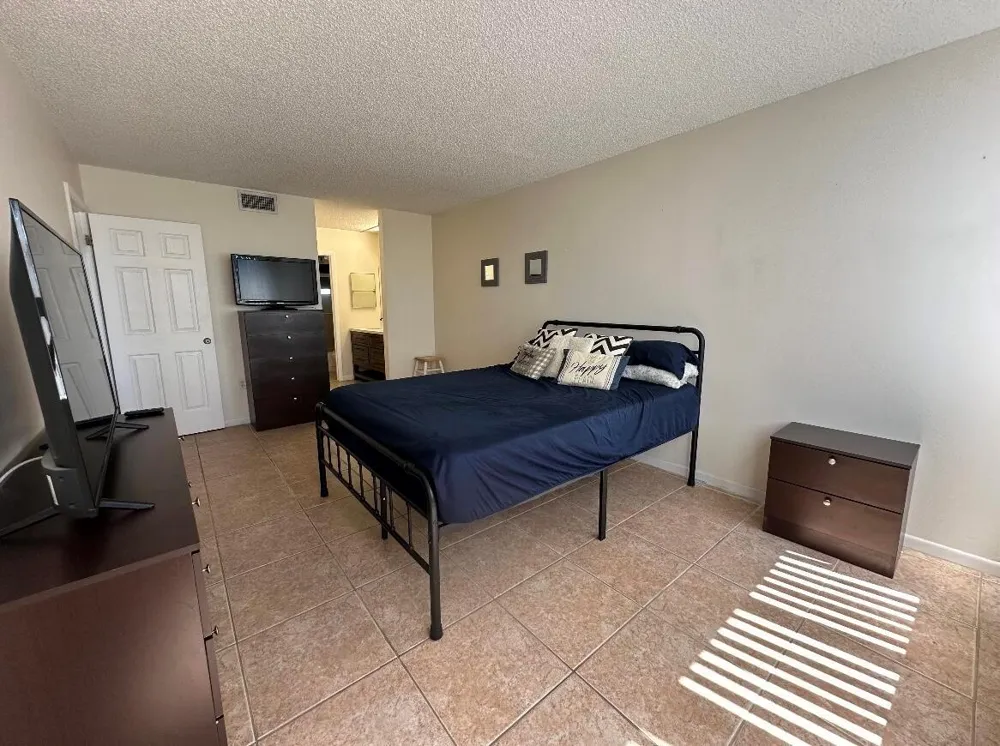 6770 Royal Palm Boulevard #207l Margate, FL 33063