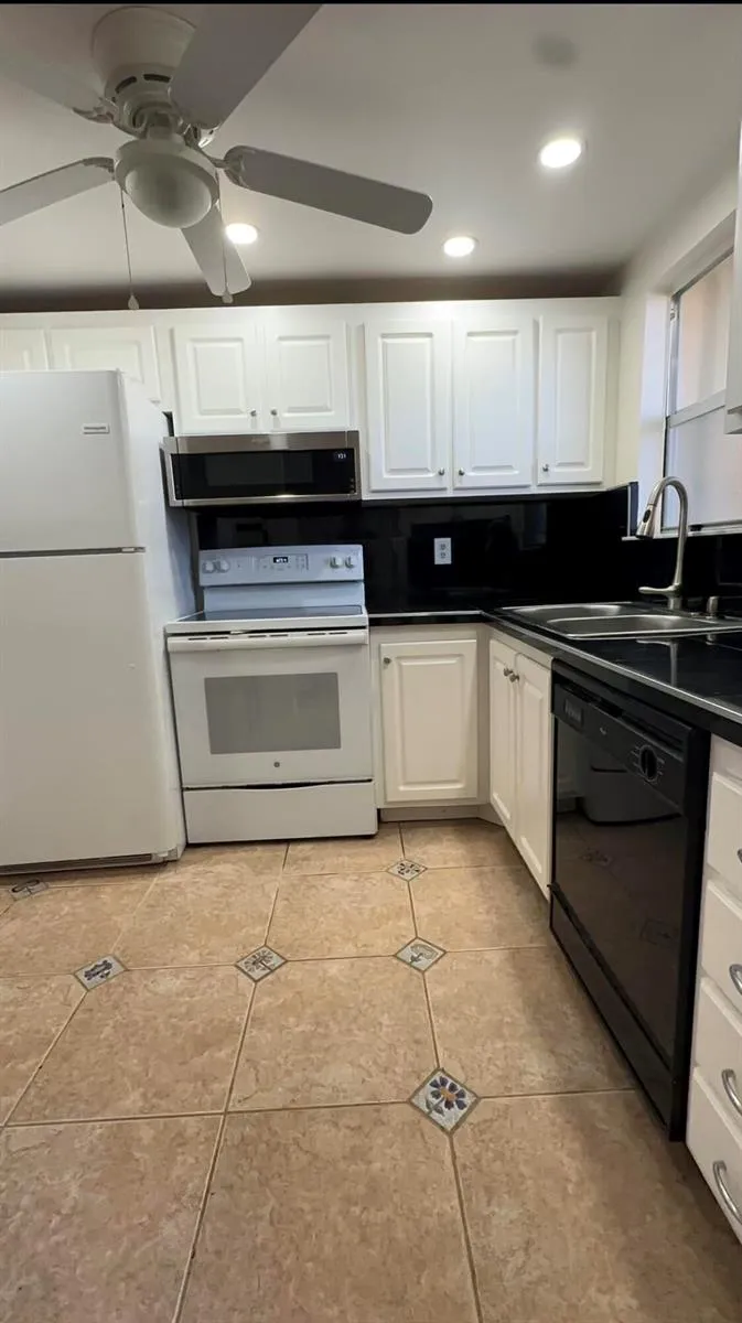 6770 Royal Palm Boulevard #207l Margate, FL 33063