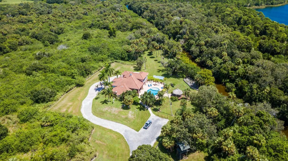 3646 S Jenkins Road Fort Pierce, FL 34981