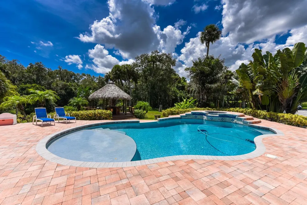 3646 S Jenkins Road Fort Pierce, FL 34981