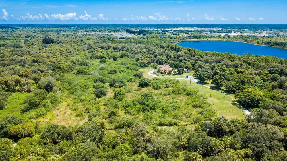 3646 S Jenkins Road Fort Pierce, FL 34981