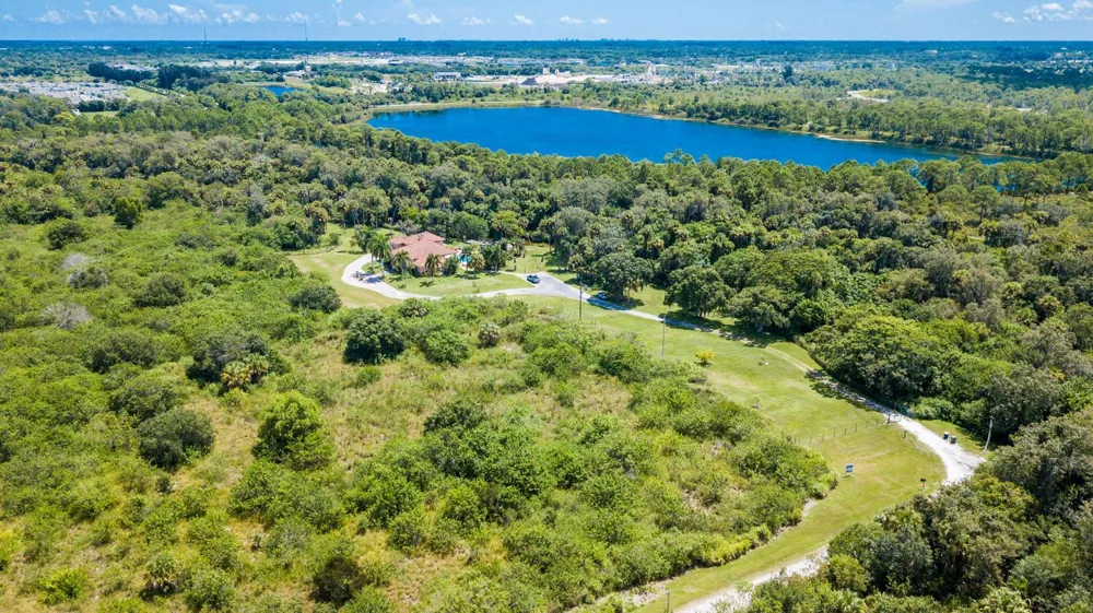 3646 S Jenkins Road Fort Pierce, FL 34981