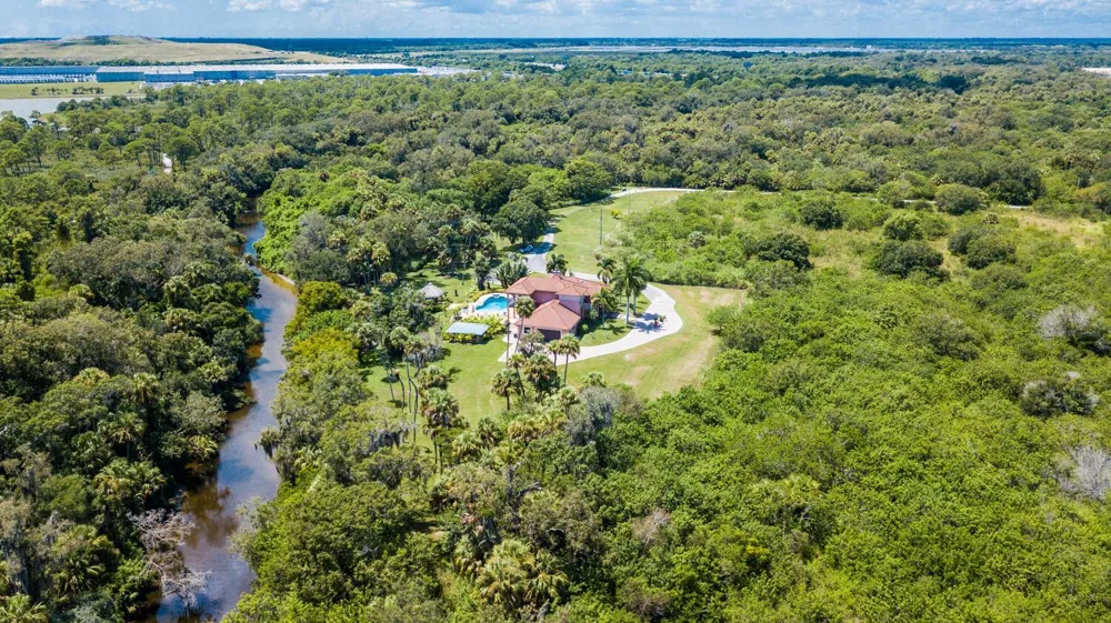 3646 S Jenkins Road Fort Pierce, FL 34981