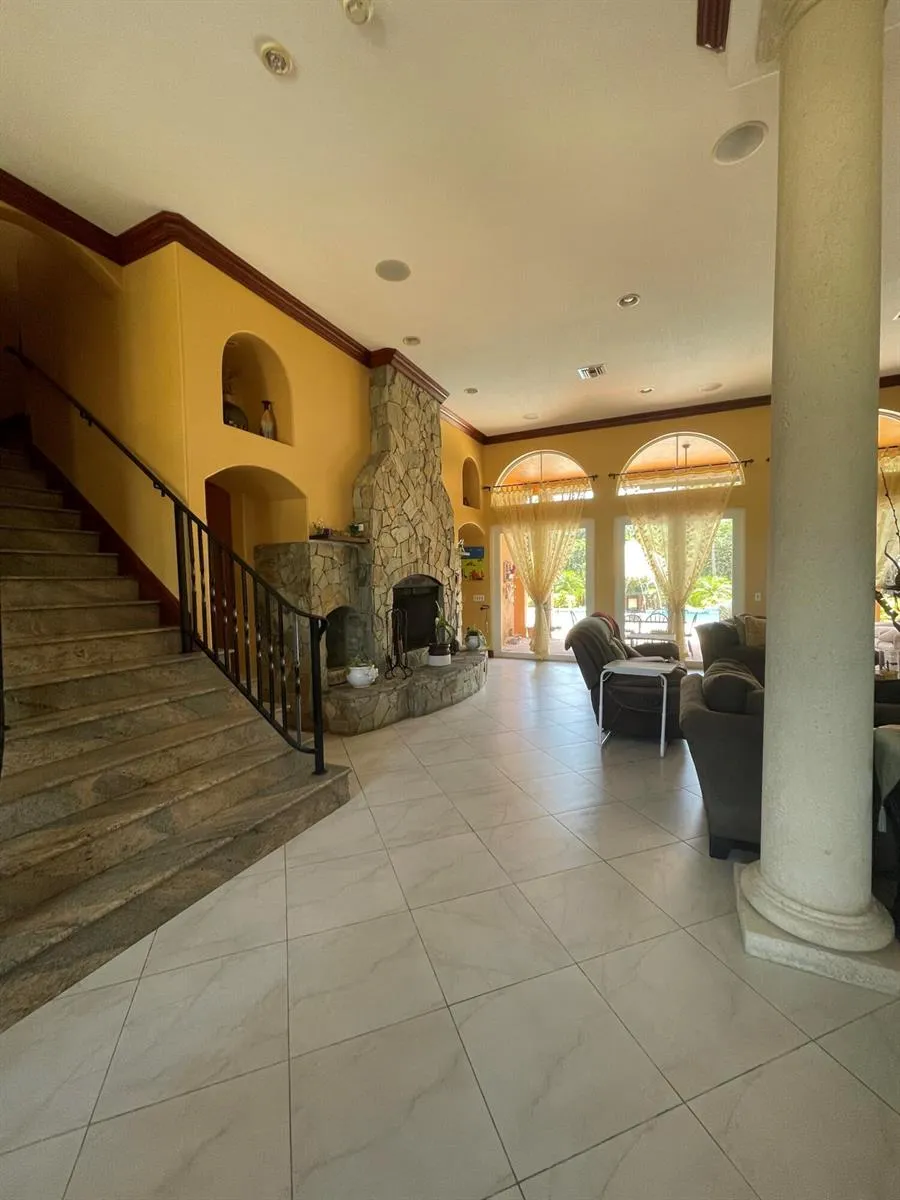 3646 S Jenkins Road Fort Pierce, FL 34981